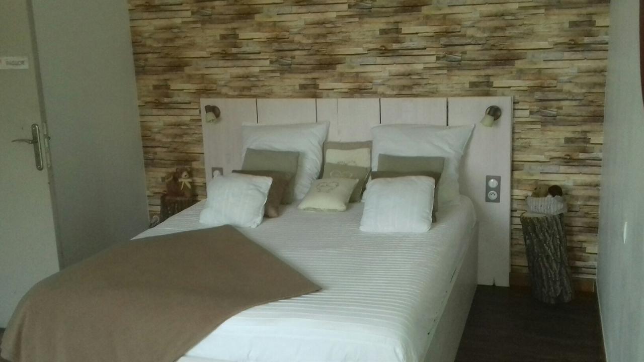 La Demeure De Cupidon Bed & Breakfast Rians  Bagian luar foto